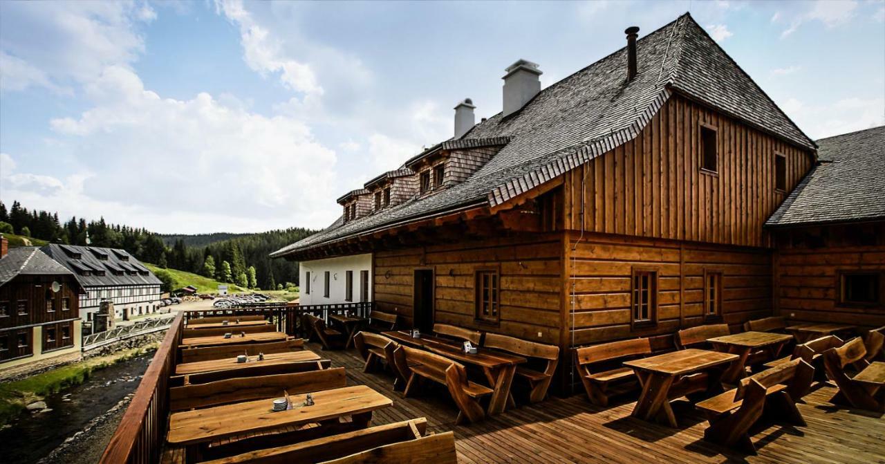 Pivovar Lyer Modrava Exterior foto